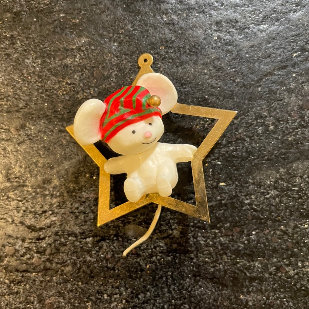 Hallmark Keepsake Ornament Swingin’ On A Star